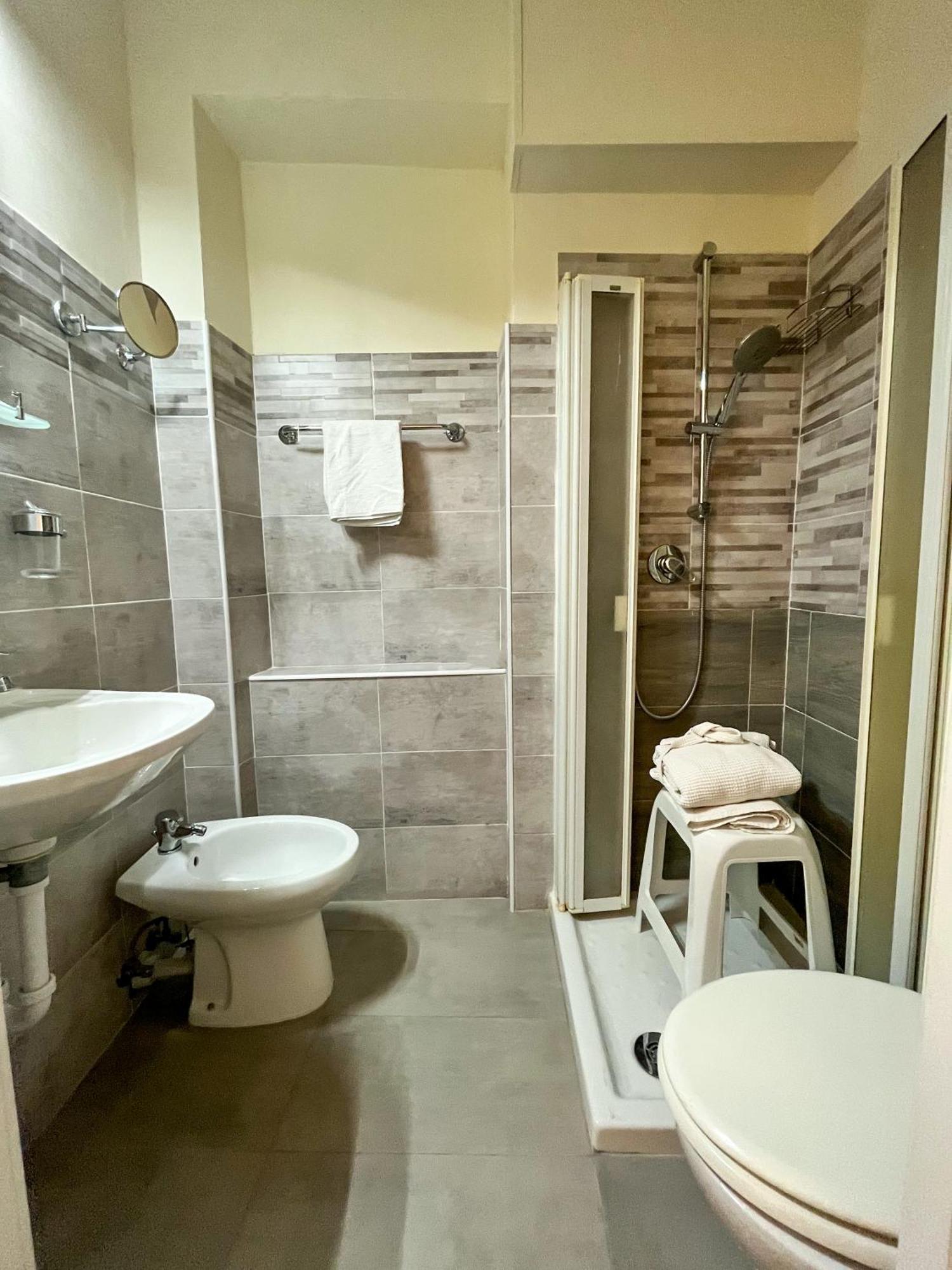 Hotel Alla Fontanella Alassio Room photo